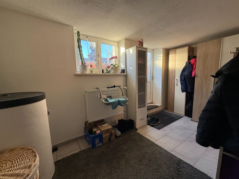 Hauswirtschaftsraum mit Heizung im KG Reihenendhaus Anklam