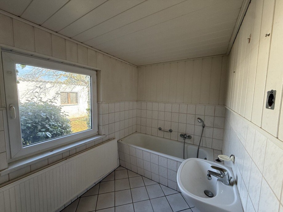 Bad im EG Doppelhaush�lfte Anklam