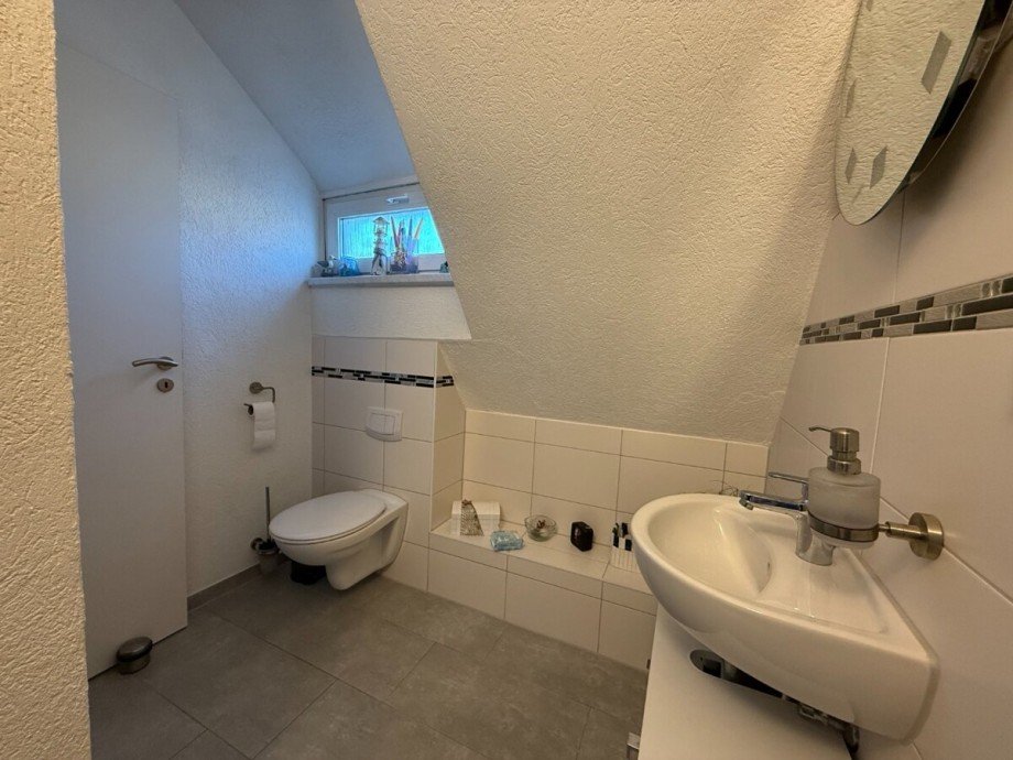 WC mit Fenster im OG Reihenendhaus Anklam